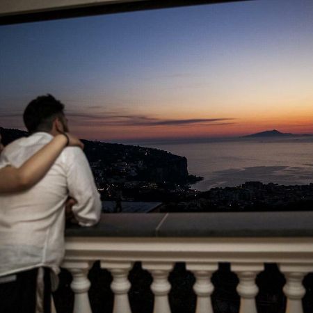 Casa Francy Stanza Privata Villa Вико Екуензе Екстериор снимка