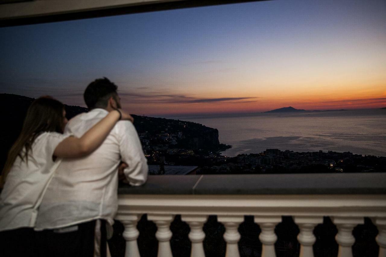 Casa Francy Stanza Privata Villa Вико Екуензе Екстериор снимка